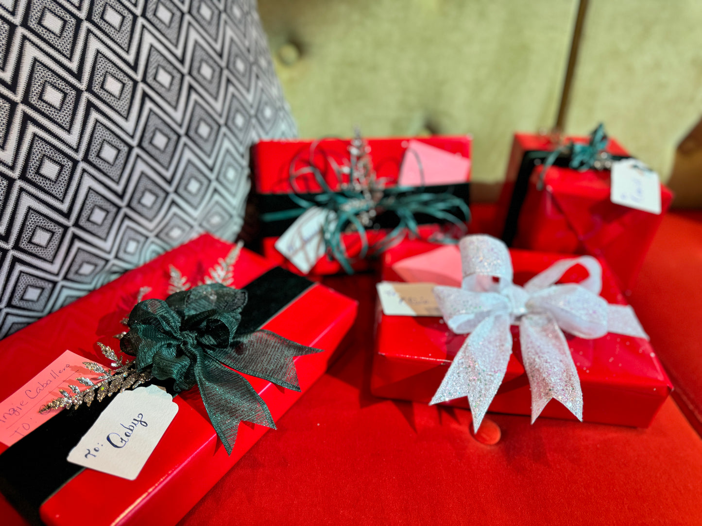 Gift Wrapping Services