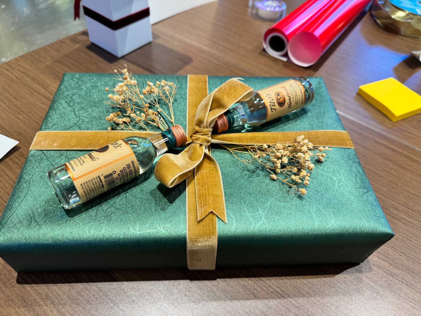 Gift Wrapping Services
