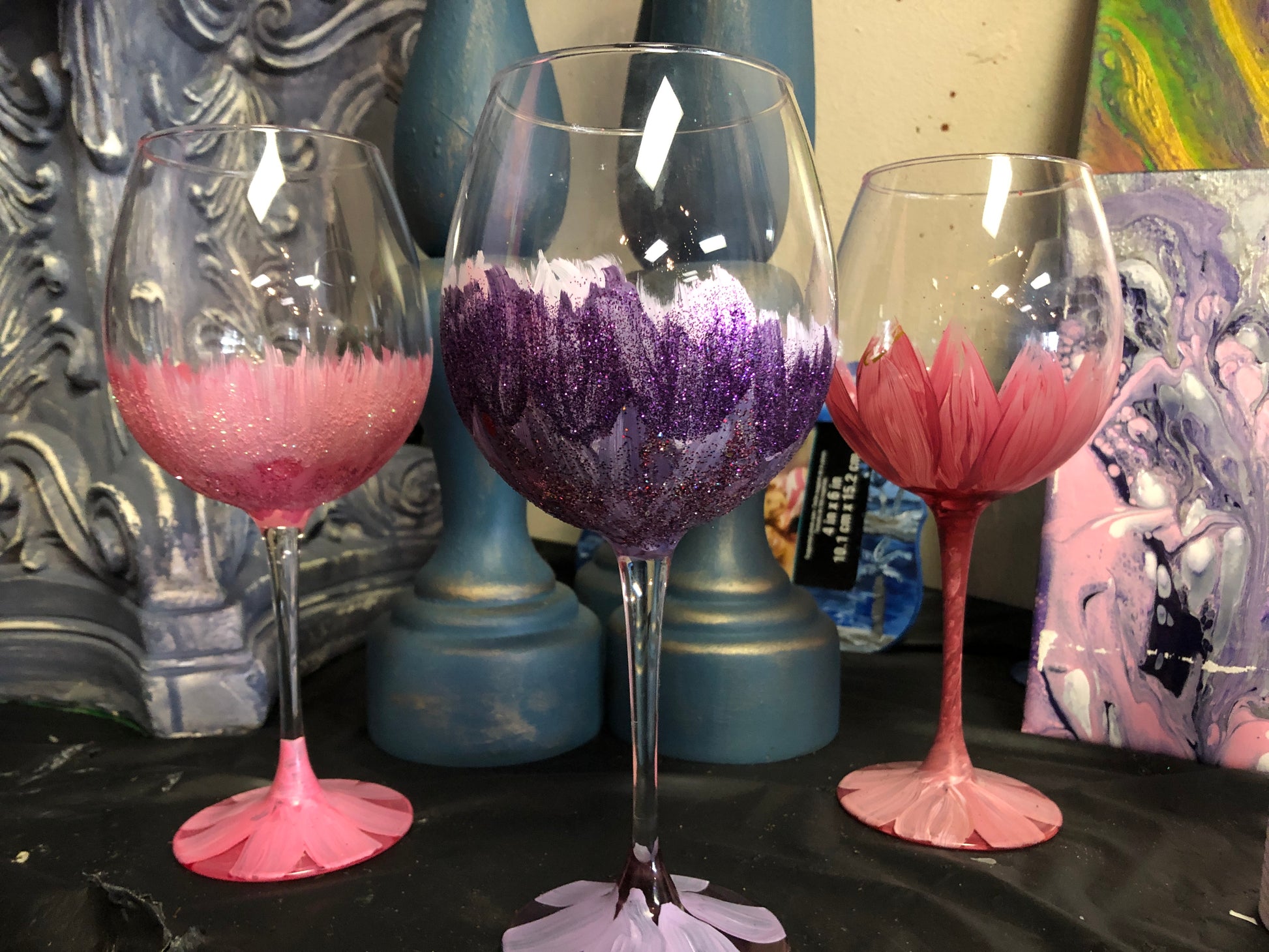 6 pink glitter wine glasses  Decorated wine glasses, Glitter wine